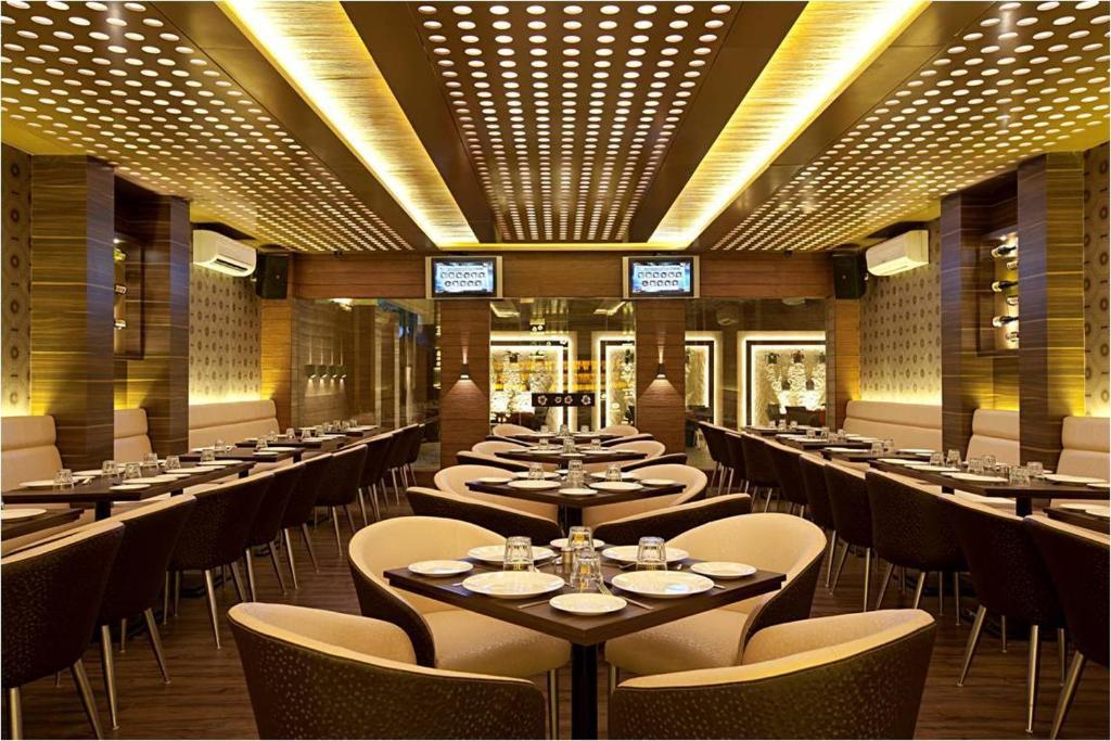 Hotel Plaza Bombay Exterior foto